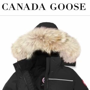 Canada Goose Youth Juniper Parka Size M (10-12)